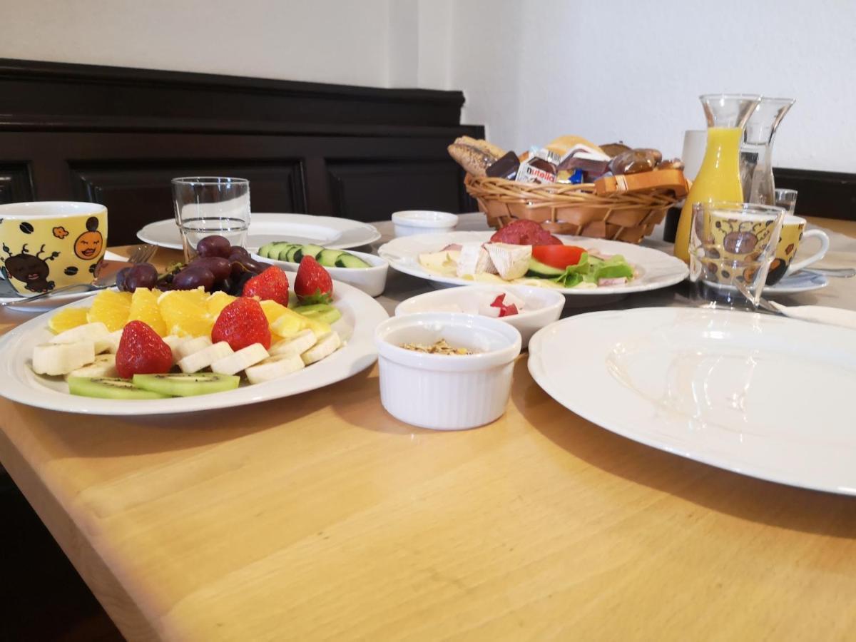 Hotel Gaeubodenhof Straubing Bagian luar foto
